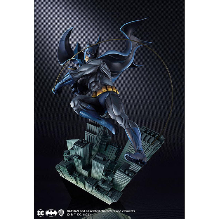 Art Respect: Batman Figure