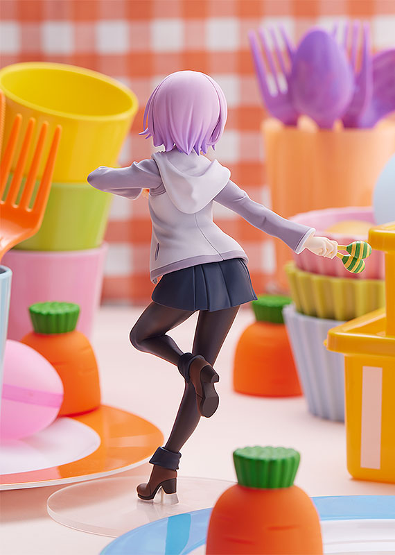 POP UP PARADE Mash Kyrielight: Carnival Ver. Figure