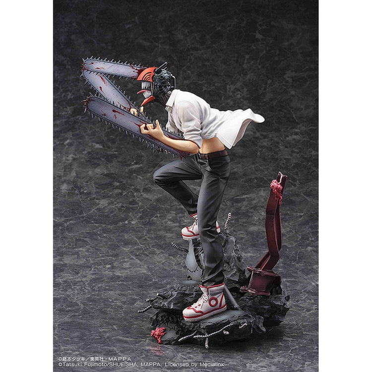 CHAINSAW MAN Figure Chainsaw Man