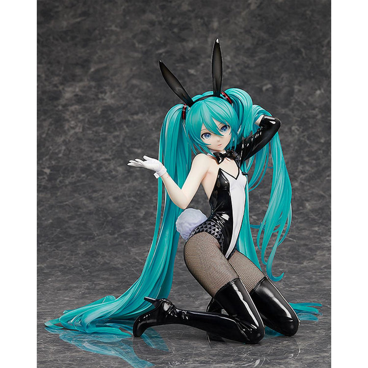 Hatsune Miku: Bunny Ver. / Art by SanMuYYB Figure