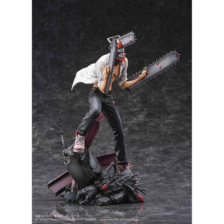 CHAINSAW MAN Figure Chainsaw Man