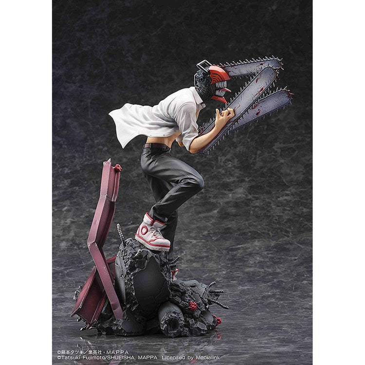 CHAINSAW MAN Figure Chainsaw Man