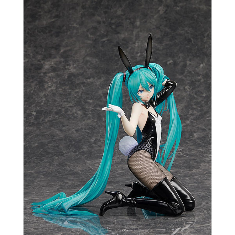 Hatsune Miku: Bunny Ver. / Art by SanMuYYB Figure