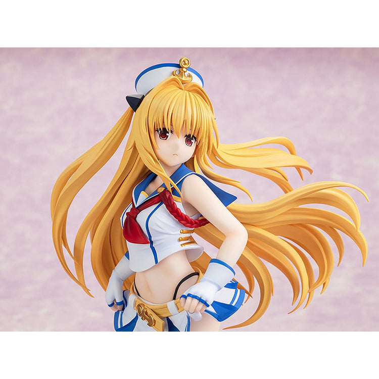 CAworks To Love-Ru Darkness Golden Darkness: Breezy Seaside Ver. Figure