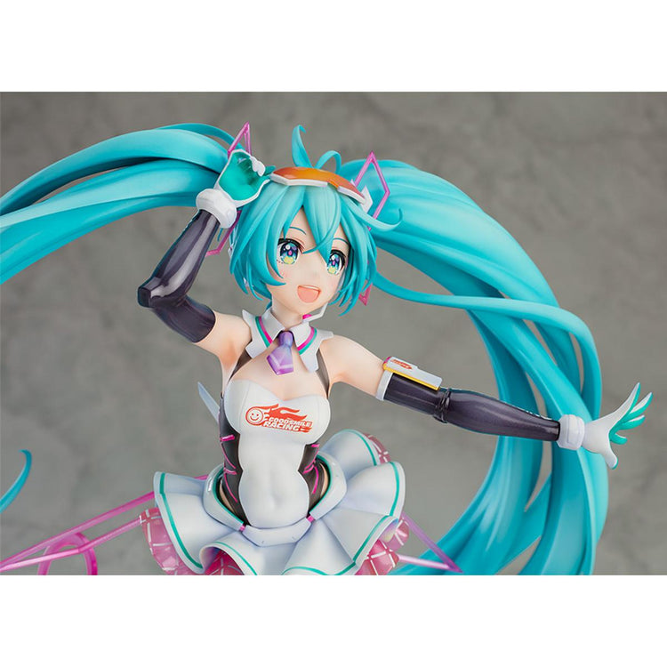 Racing Miku: 2021 Ver.