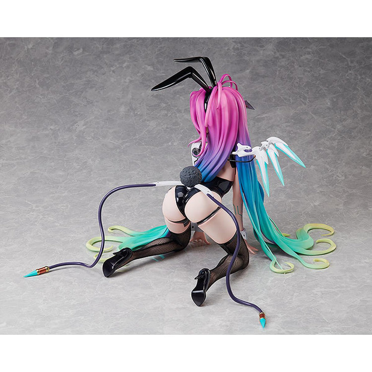 Schwi Bunny Ver. Figure