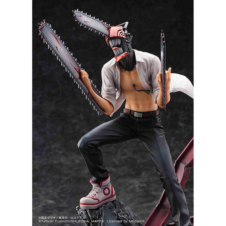 CHAINSAW MAN Figure Chainsaw Man