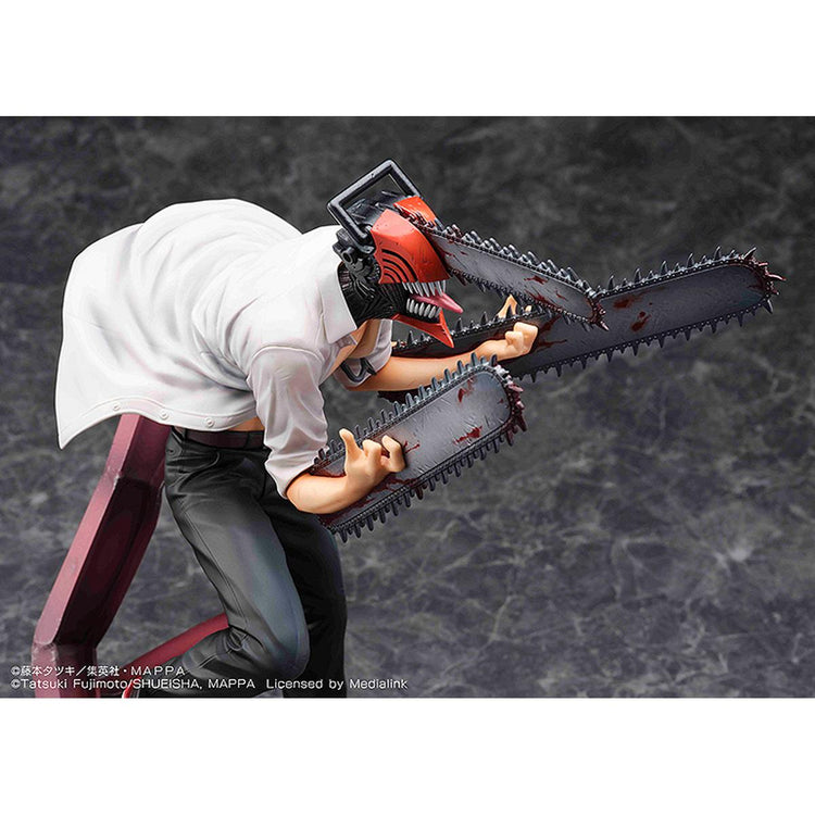 CHAINSAW MAN Figure Chainsaw Man