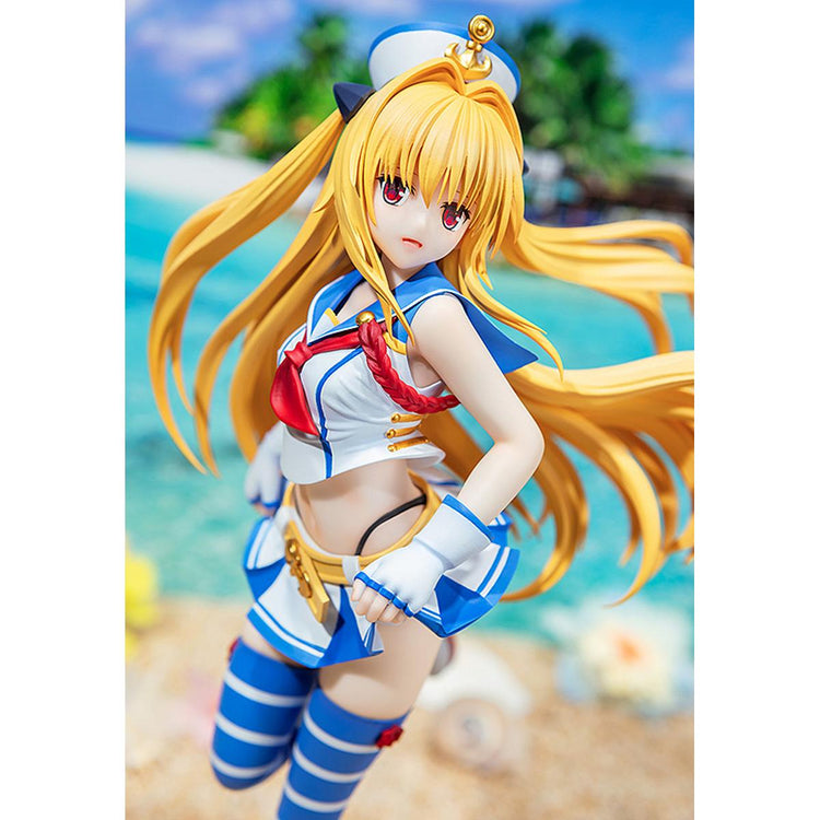 CAworks To Love-Ru Darkness Golden Darkness: Breezy Seaside Ver. Figure